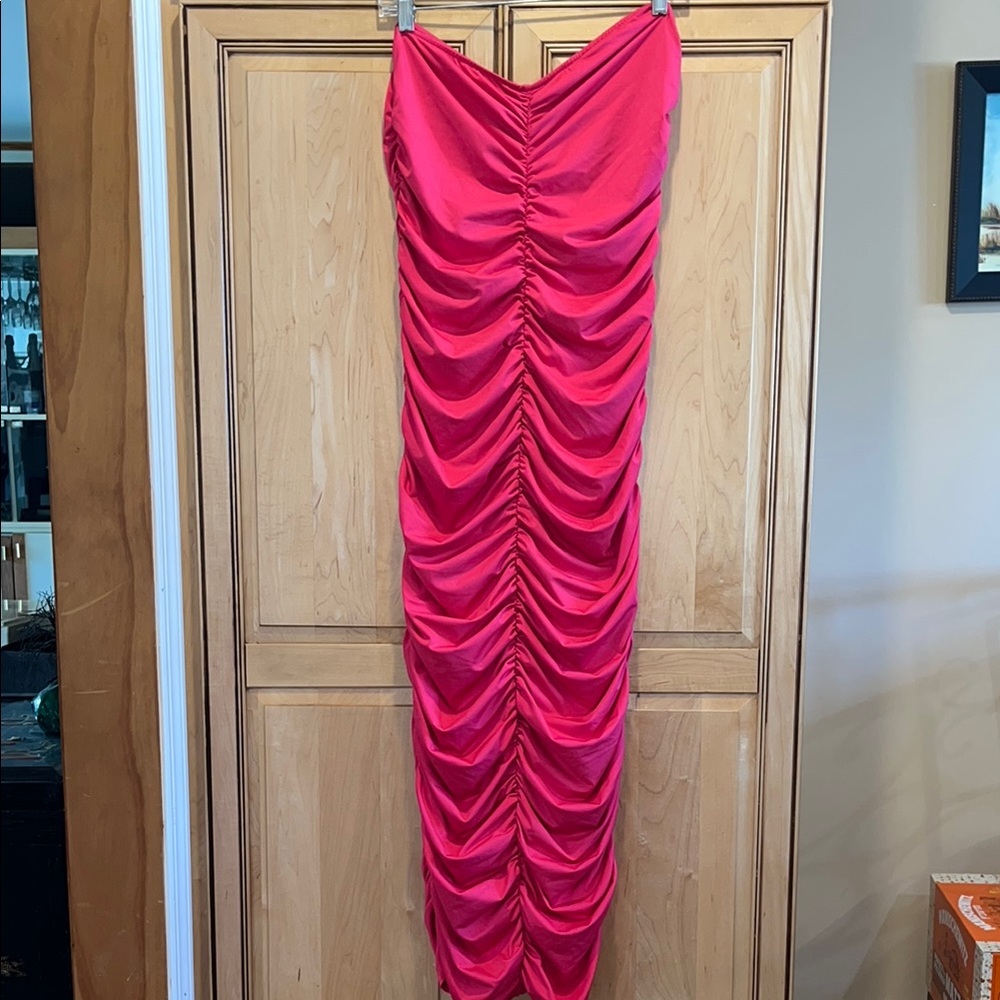 Elegant Strapless Pink Ruched Bodycon Maxi Dress